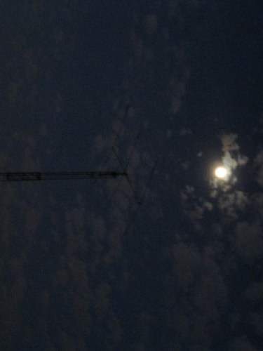 antenna_moon